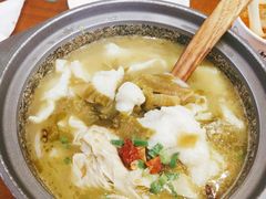 -周鱼小馆石锅酸菜鱼(活力汇店)