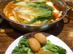 -亮欢寨酸汤鱼(沙冲路店)
