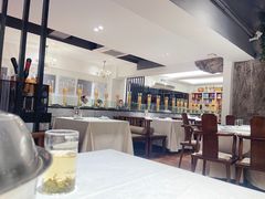 大堂-老湘亲·品鉴湘菜(湖里店)