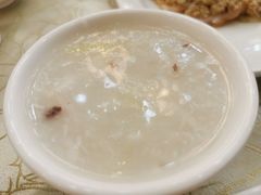招牌鱼茸粥-轩记海鲜餐厅·四十五年老字号·经典粤菜(西区彩虹店)