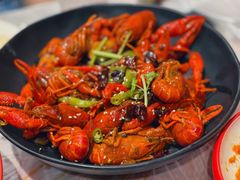 招牌宝藏辣·油焖大虾-华仔龙虾(永乐路总店)