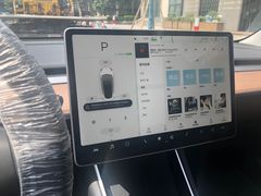 -TESLA 特斯拉(上海太古汇体验店)