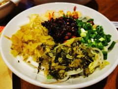 -怪噜范·老贵阳街头名小吃(鸿通城店)