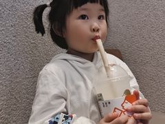-喜茶(北京华贸购物中心店)
