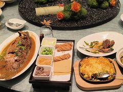 -凤凰园烤鸭店·唐山菜·传承花椒肉(老唐丰路店)