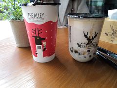 -THE ALLEY 鹿角巷(华润万象城店)