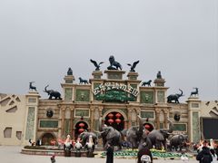 -泉城欧乐堡梦幻世界
