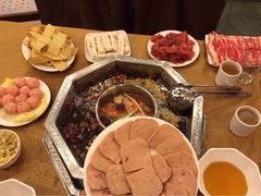 -山城年华老火锅(玉林店)