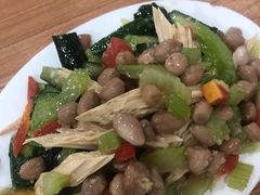 -清真老铁家灌汤包