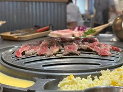 -GOGIYA·咕叽吖韩国传统烤肉店(东方新天地店)