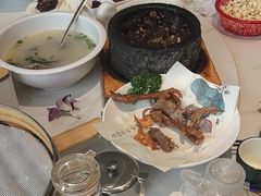 -梅利汴京烤鸭•开封豫菜地标店(东大街店)