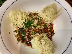 -有红鸡毛店·川菜(建设路店)