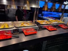 -四海一家自助餐(益田假日广场店)