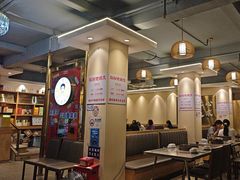 -胡须佬鸡煲四季火锅店(石厦西村直营店)