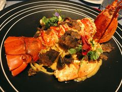 龙虾海胆松露意面-弦月窗LUNETTE BY AMANDA(复兴路店)