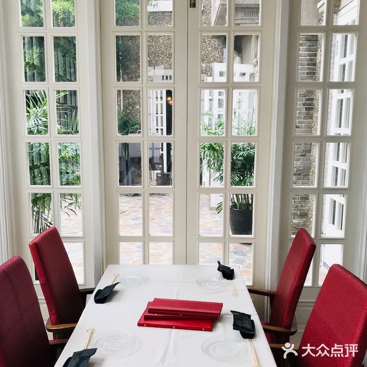 老洋房别墅里吃日料，杠杠的嗲。