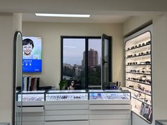 -潘多拉眼镜·蔡司依视路明月(潘家园店)