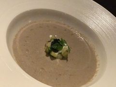 -恰餐厅及酒吧 CHAR Bar & Grill (北京丽都皇冠假日店)