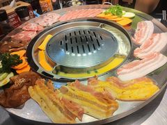 -哈哈碳都·牛肋条无限自助烤肉(台江万达店)