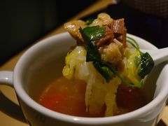 -穹六人间 people 6(岳阳路店)