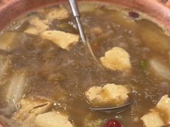 -阿婆情腊排骨火锅(金虹路店)