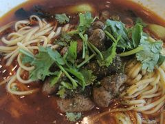 肥肠面-何必是家面馆 HB noodles&coffee