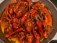 -巴厘龙虾·榜首油焖大虾(音乐学院·沿江酒馆店)
