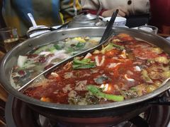 -周良天山牛杂城(天山路总店)