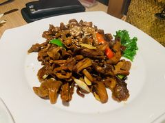 干烧秀珍菇-觅唐MITONG(鸟巢店)