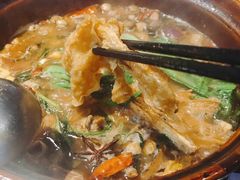 -凤兴鸡煲(宝安海雅店)