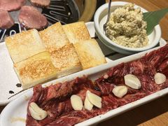 -炼火烤肉店