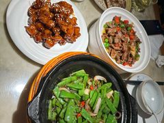 -梁家大院•农家菜(昆山会展中心店)