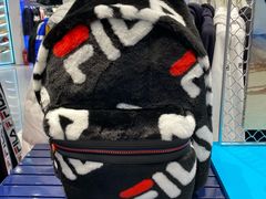 -fila(日月光中心广场店)