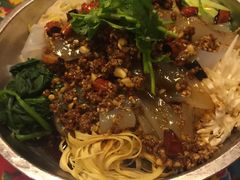 -闯关东东北农家菜(崂山石老人店)