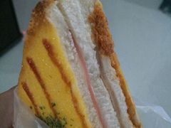 -华荣西饼屋(金禧店)
