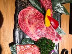 -炼火烤肉店