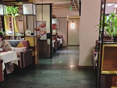 -意卡菲·欢乐聚会餐厅(华侨店)