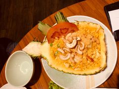 菠萝海鲜炒饭-mango tree芒果树泰国餐厅(青岛万象城店)