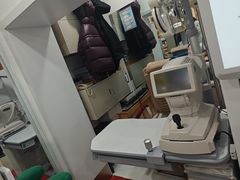 -豪门视光·星趣控·蔡司依视路眼镜代理商(中央大街店)