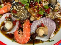 -老东镇啤酒屋海鲜加工·蒸汽海鲜·海鲜烧烤(台东店)