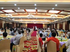 大堂-山明水秀大饭店