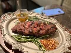 -LESCEDARS Brasserie Bistro香柏树