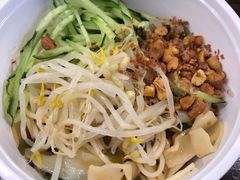 -张正麻辣串(宿州路店)