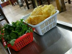 -粤潮牛肉火锅店(江南大道店)