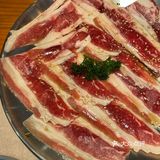老板是韩国人，烤肉也不用自己动手