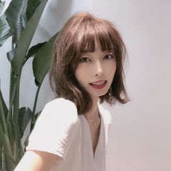 -BULB STUDIO 巴柏明星发型工作室