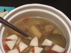 -羽鸽集·乳鸽专门店·地道顺德菜(岭南站店)