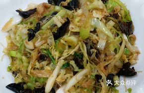 Cabbage Stir-Fried with Vermicelli