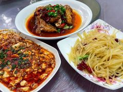 -洪霞餐馆