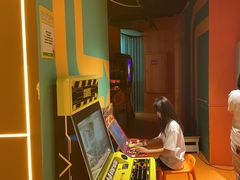 -不可思议减压馆·解压博物馆·摔碗发泄·团建定制